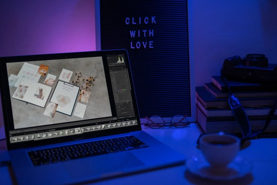 watercolor-wireframe-sketches-of-website-layouts-tzc3vjpck-q